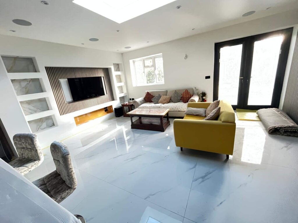 4 bed house move from Hanwell W7 to Northfields W13